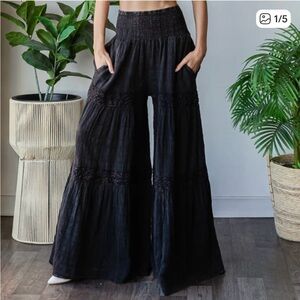 Oli & Hali Tiered Wide Leg Pants Black Size L